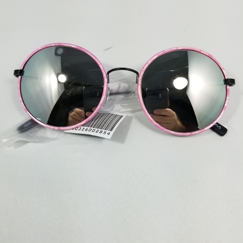 Perverse sun glasses - Picture 6 of 6